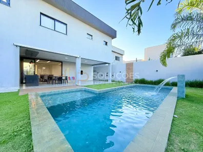Sobrado com 4 Quartos à venda, 337m² no Alto da Boa Vista, Brasília