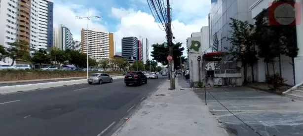Ponto Comercial para alugar, 560m² no Pituba, Salvador