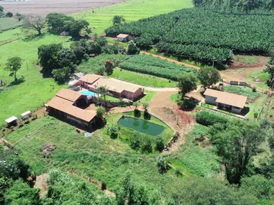 Fazenda/Sítio com 4 Quartos à venda, 31000m² no Área Rural de Arandu, Arandu