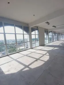 Sala Comercial para alugar, 1200m² no Chapada, Manaus