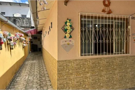 Casa com 2 Quartos à venda, 146m² no Novo Aleixo, Manaus