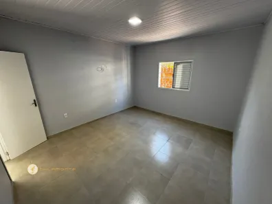 Casa com 2 Quartos para alugar, 70m² no Santos Dumont, São Leopoldo