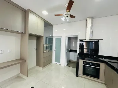 Casa de Condomínio com 3 Quartos para alugar, 153m² no Parque Brasil 500, Paulínia