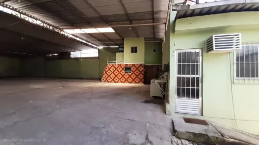 Galpão/Depósito/Armazém para venda ou aluguel, 600m² no Taquara, Rio de Janeiro