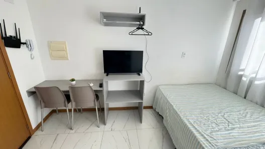 Apartamento com 1 Quarto para alugar, 16m² no Costa Azul, Salvador