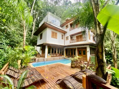 Casa de Condomínio com 5 Quartos à venda, 400m² no Guararú, Guarujá