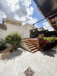 Casa de Condomínio com 4 Quartos para alugar, 242m² no Loteamento Portal do Sol II, Goiânia