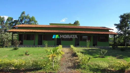 Fazenda/Sítio com 1 Quarto à venda, 7600m² no , Caetanópolis