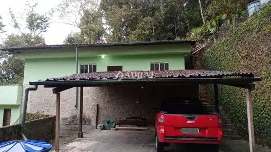 Casa com 1 Quarto para alugar, 40m² no Quarteirão Ingelheim, Petrópolis