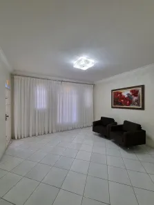 Sobrado com 4 Quartos à venda, 200m² no Setor Central, Brasília