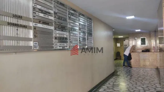 Sala Comercial à venda, 27m² no Centro, São Gonçalo