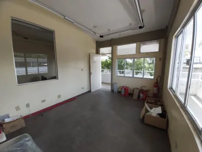 Sala Comercial para alugar, 270m² no Afogados, Recife