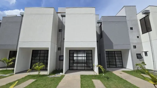Casa com 2 Quartos para alugar, 60m² no Ponta Negra, Manaus