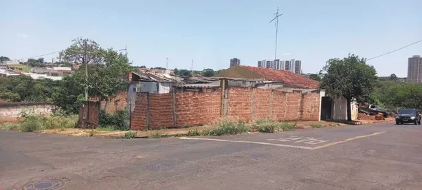 Casa com 1 Quarto à venda, 96m² no Centro, Araraquara