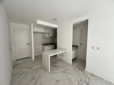 Apartamento com 1 Quarto para alugar, 45m² no Freguesia (Jacarepaguá), Rio de Janeiro
