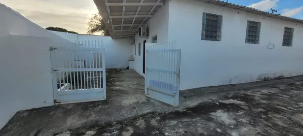 Casa com 2 Quartos para alugar, 100m² no Hospício, Araruama