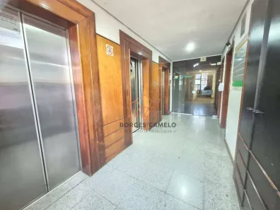Sala Comercial para alugar, 240m² no Santo Antônio, Belo Horizonte
