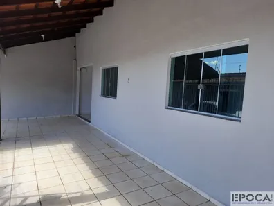 Casa com 3 Quartos para alugar, 198m² no Parque das Laranjeiras, Goiânia