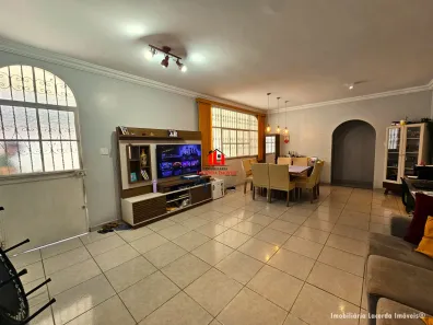 Casa com 3 Quartos à venda, 200m² no Adrianópolis, Manaus