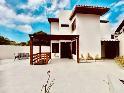 Casa com 4 Quartos à venda, 310m² no Itaigara, Salvador