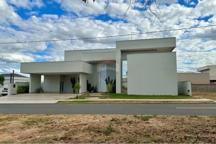 Casa de Condomínio com 3 Quartos à venda, 316m² no Loteamento Jardins Siena, Araguaína