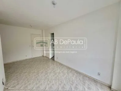 Apartamento com 2 Quartos para alugar, 54m² no Jardim Sulacap, Rio de Janeiro