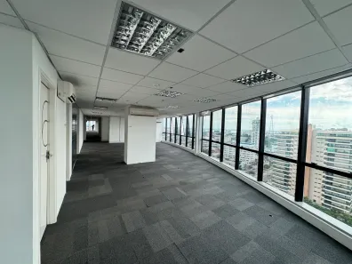 Sala Comercial para venda ou aluguel, 479m² no Presidente Vargas, Manaus