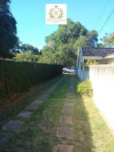 Casa com 3 Quartos para alugar, 90m² no Centro, Araruama