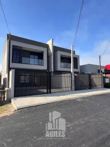 Sobrado com 3 Quartos à venda, 155m² no Centro, Matinhos