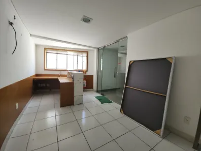 Sala Comercial com 4 Quartos para alugar, 150m² no Cidade Alta, Natal