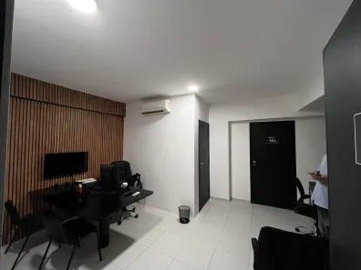 Sala Comercial com 1 Quarto para venda ou aluguel, 36m² no Candelária, Natal