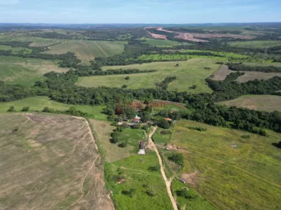 Fazenda/Sítio com 3 Quartos à venda, 4977200m² no Setor Central, Silvânia