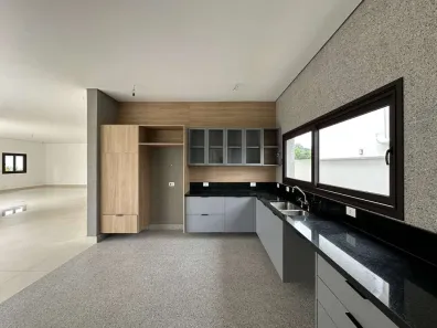 Casa de Condomínio com 4 Quartos para venda ou aluguel, 307m² no Granja Viana, Carapicuíba