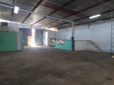 Ponto Comercial para alugar, 240m² no Parque São Cristóvão, Taubaté