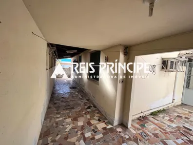 Casa com 2 Quartos para alugar, 27m² no Inhoaíba, Rio de Janeiro