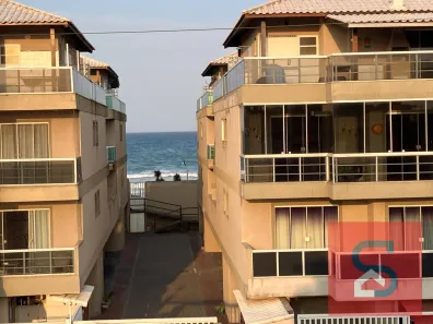 Casa de Condomínio com 2 Quartos para venda ou aluguel, 120m² no Peró, Cabo Frio