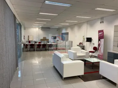 Casa para alugar, 520m² no Boa Vista, Recife
