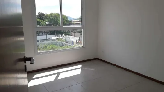 Apartamento com 2 Quartos à venda, 57m² no Bangu, Rio de Janeiro