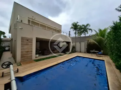 Casa de Condomínio com 3 Quartos à venda, 370m² no Jardins Verona, Goiânia