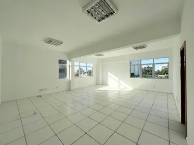 Sala Comercial à venda, 56m² no Centro, Canoas