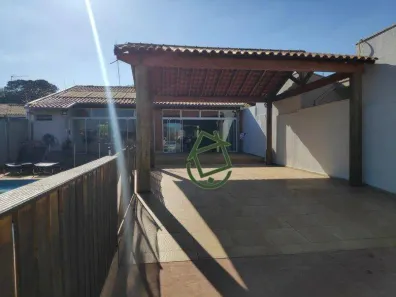 Casa com 2 Quartos à venda, 262m² no Centro, Araraquara