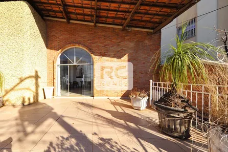 Casa com 4 Quartos à venda, 458m² no São Lucas, Belo Horizonte