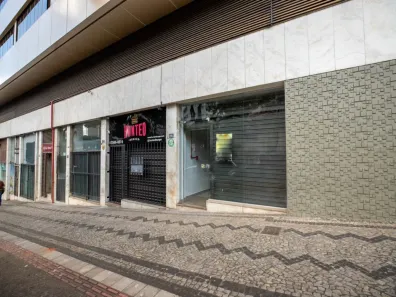 Ponto Comercial para alugar, 30m² no Lourdes, Belo Horizonte