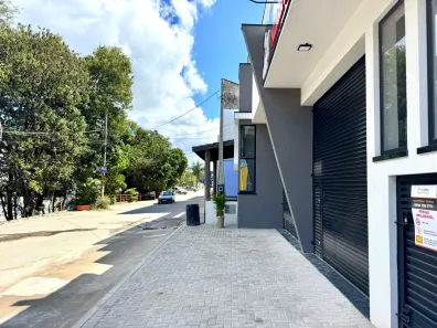 Galpão/Depósito/Armazém para alugar, 100m² no Dona Catarina, Mairinque