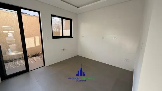 Sobrado com 2 Quartos à venda, 77m² no Centro, Matinhos