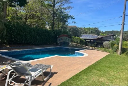 Casa de Condomínio com 4 Quartos para alugar, 280m² no Pinhal, Cabreúva