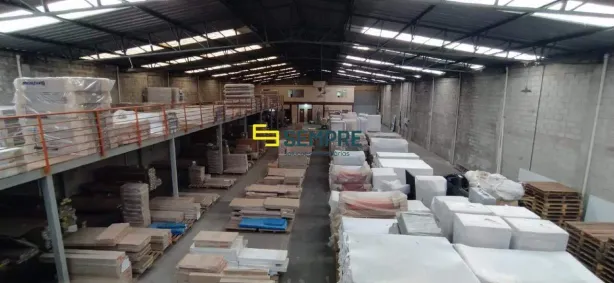 Galpão/Depósito/Armazém para alugar, 1280m² no Distrito Industrial Jardim Piemont Norte, Betim