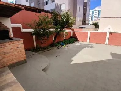 Casa com 6 Quartos para alugar, 360m² no Dona Clara, Belo Horizonte