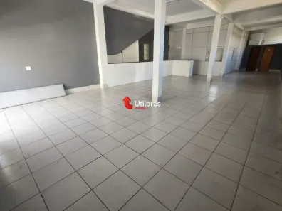 Ponto Comercial para alugar, 122m² no Santa Tereza, Belo Horizonte