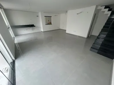 Casa de Condomínio com 3 Quartos à venda, 136m² no Campo Grande, Rio de Janeiro